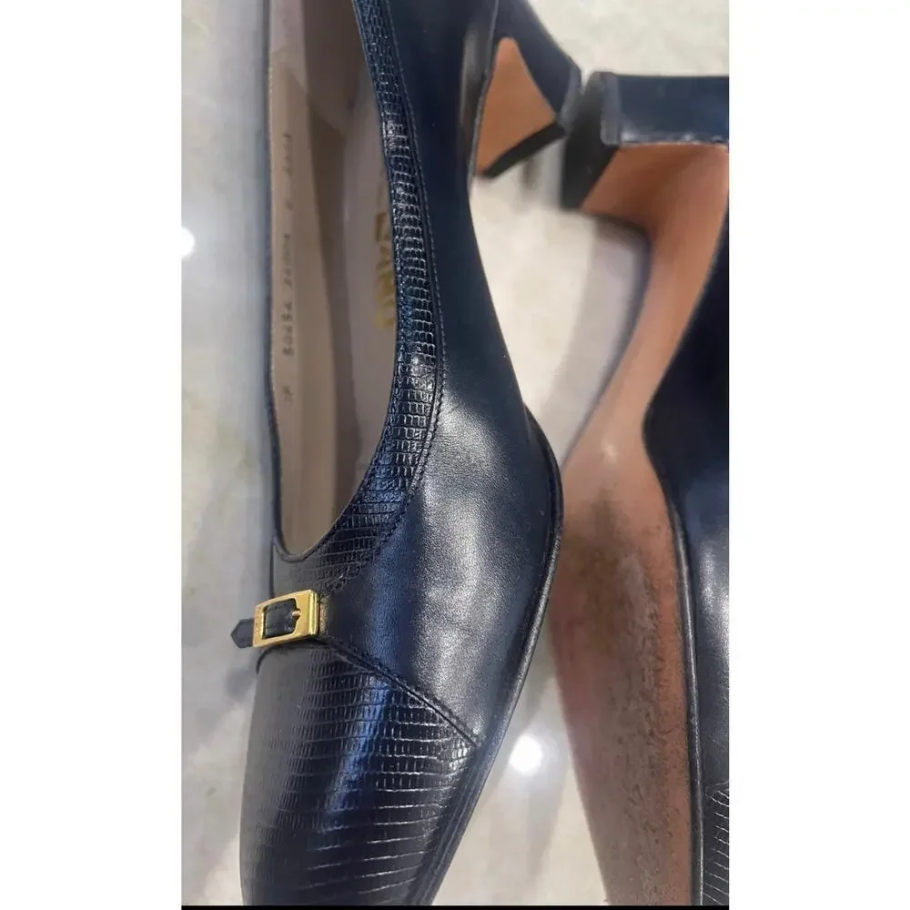 Salvatore Ferragamo navy shoes 8AAAA